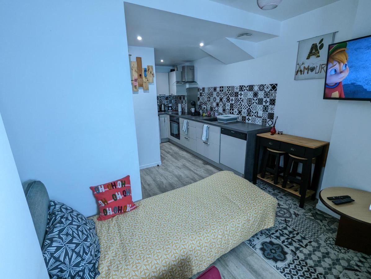 Beau-Jean, Un Cocon Sympa 5 Min A Pied Du Centre-Ville, Parking Prive, A 10 Min Du Chu Poitiers Luaran gambar