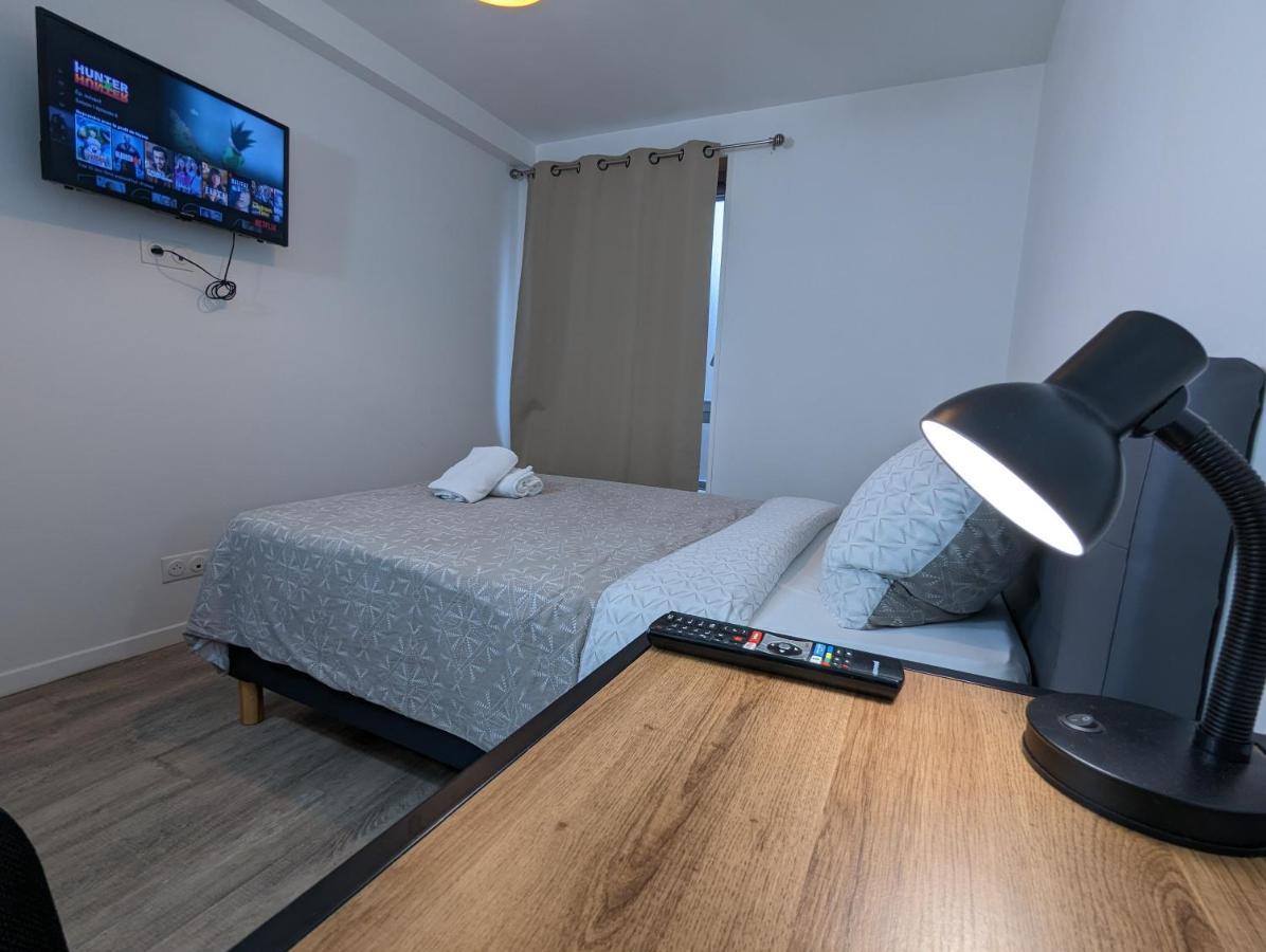 Beau-Jean, Un Cocon Sympa 5 Min A Pied Du Centre-Ville, Parking Prive, A 10 Min Du Chu Poitiers Luaran gambar